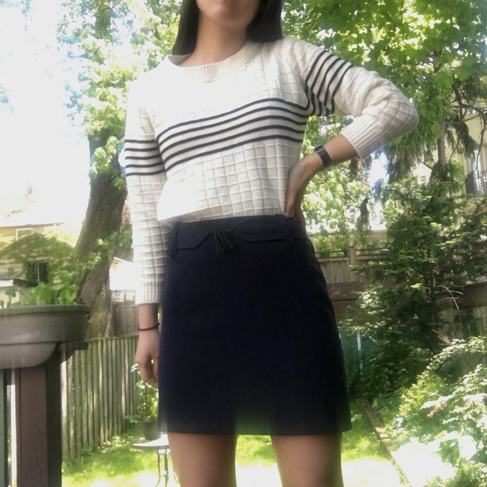 Vintage navy blue suede-like mini skirt